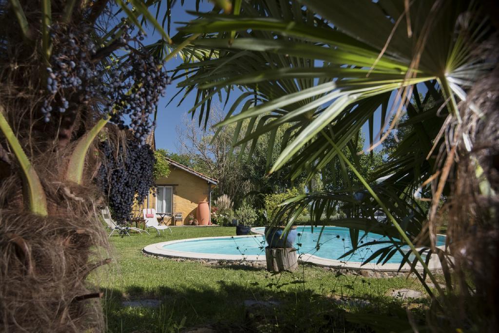 Domaine à Marmande Acomodação com café da manhã Berdoues Exterior foto
